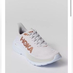 Hoka Mach 5 Women’s Sneakers in Copper/White